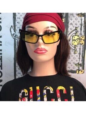 New Authentic Gucci GG626S 002 Sunglasses – Black Frame with Yellow Lenses ✨